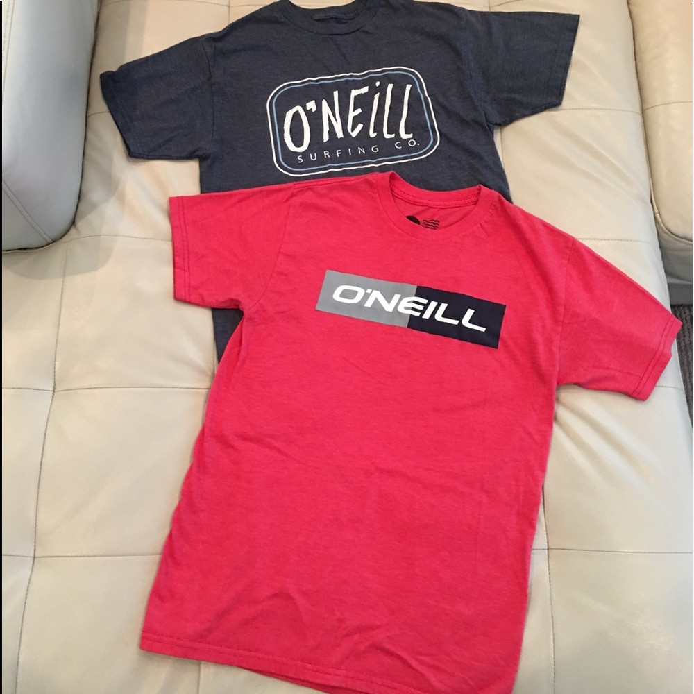 2 O’Neill modern fit T-shirt’s SZ small